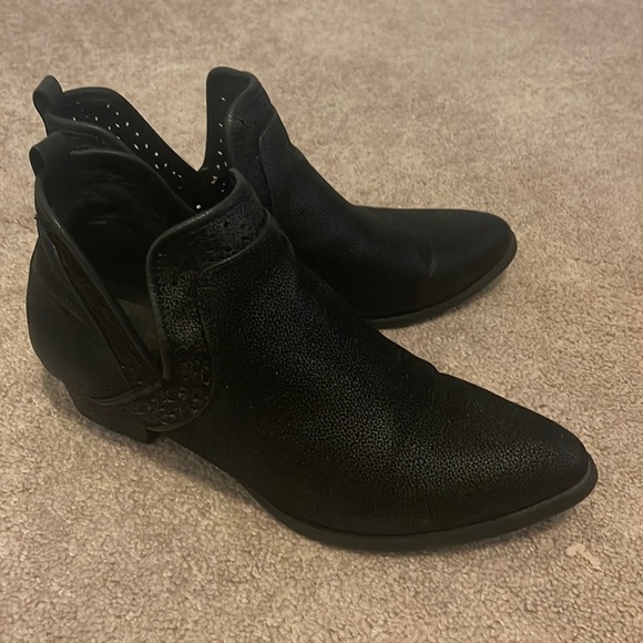 Shoes - Women’s Black Slip Ankle Boots